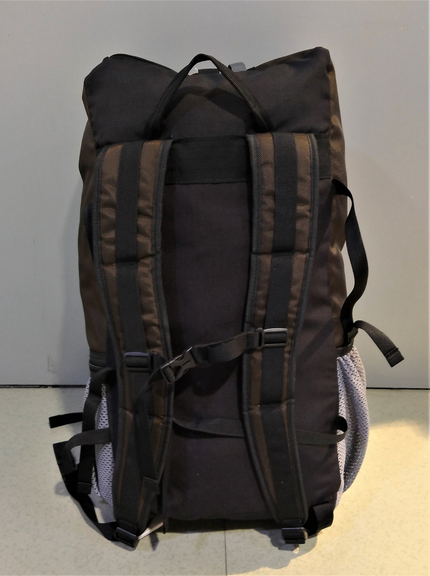 LAGALAG DUFFLE BACKPACK
